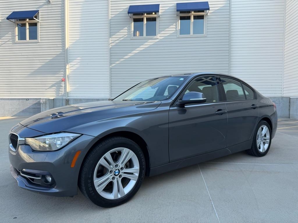 BMW 3-Series 328i xDrive Sedan 2016
