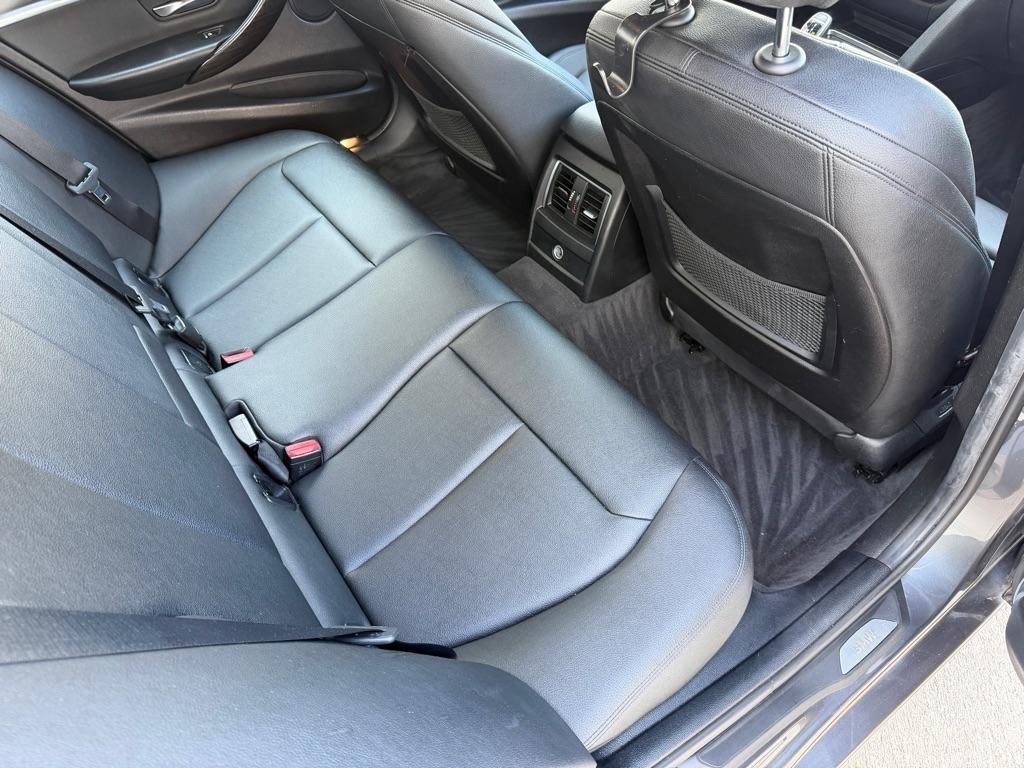 BMW 3-Series 328i xDrive Sedan 2016