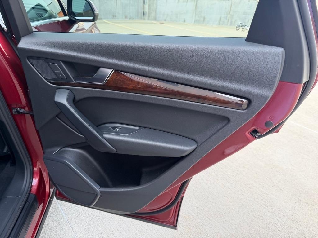 Audi Q5 2.0T Premium quattro 2019