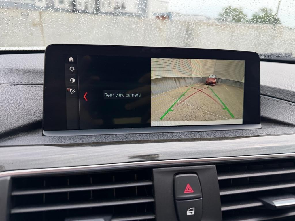 BMW 3-Series 330i xDrive SULEV Sedan 2018