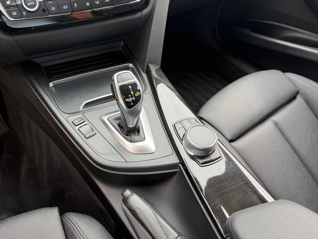 BMW 3-Series 330i xDrive SULEV Sedan 2018