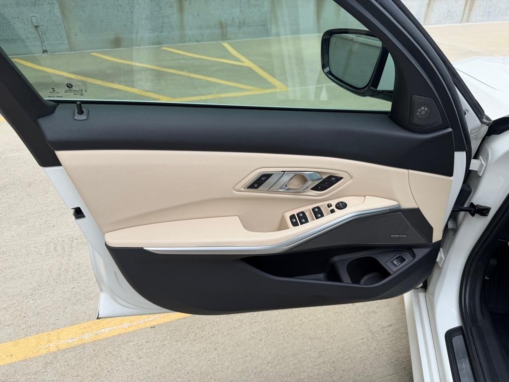 BMW 3-Series 330i xDrive 2020