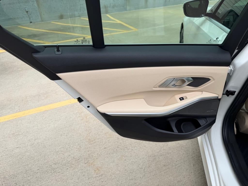 BMW 3-Series 330i xDrive 2020