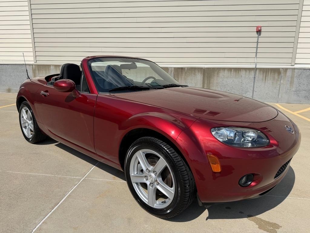 2007 Mazda MX-5 Miata Grand Touring Hard Top