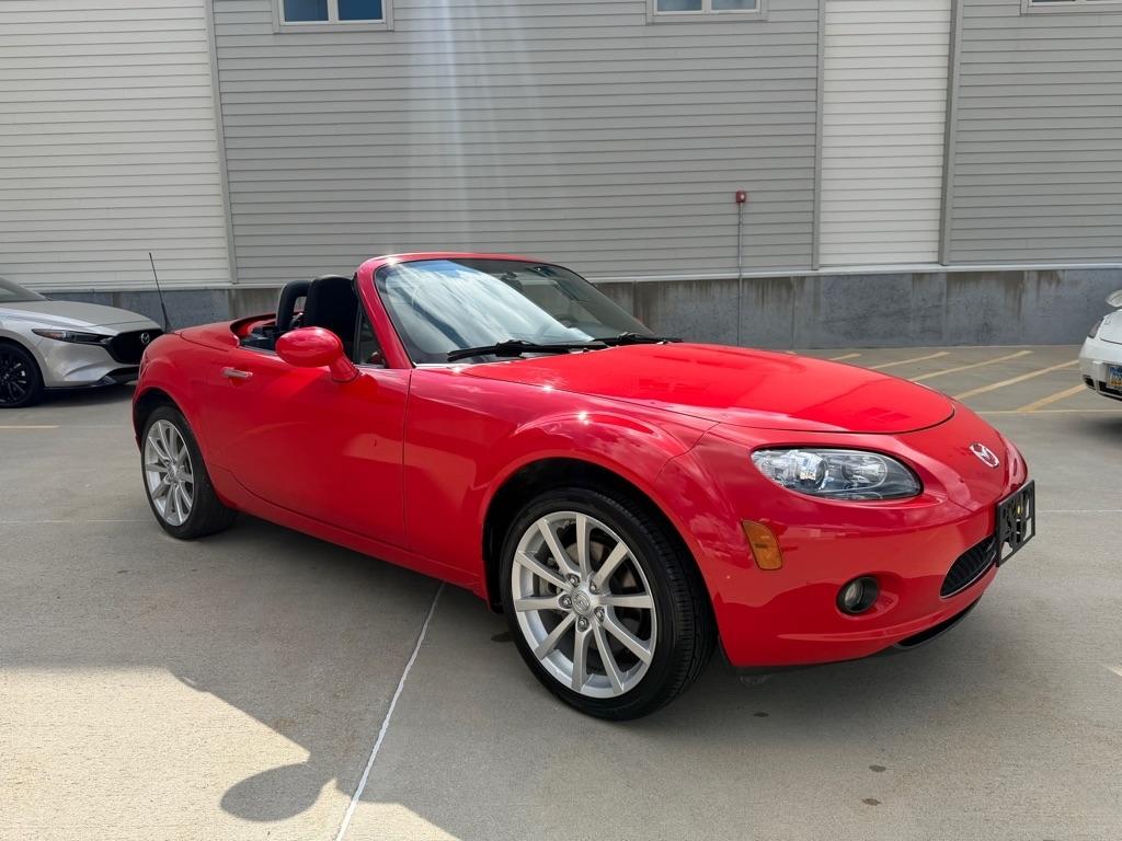 2008 Mazda MX-5 Miata Touring Power Retractable Hardtop