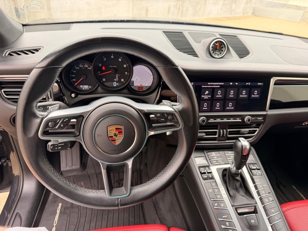 Porsche Macan Base 2021