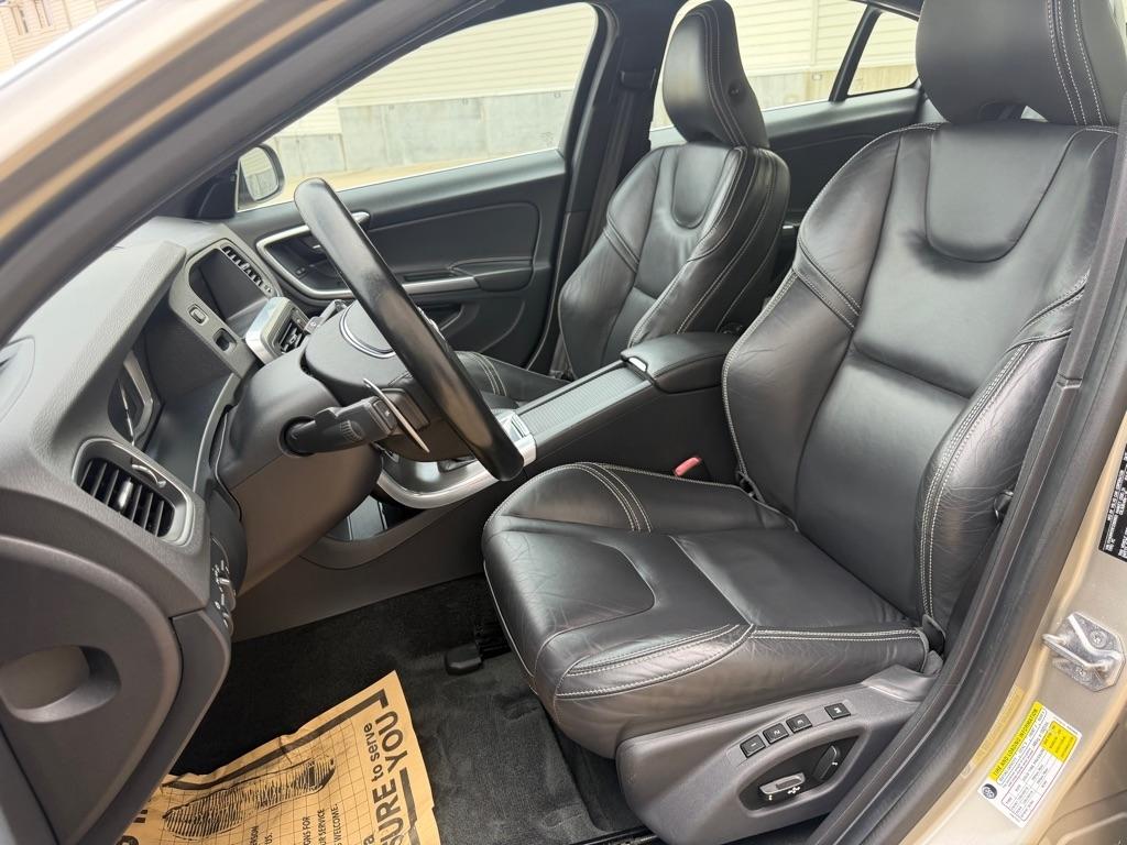 Volvo S60 2.0 Platinum 2015