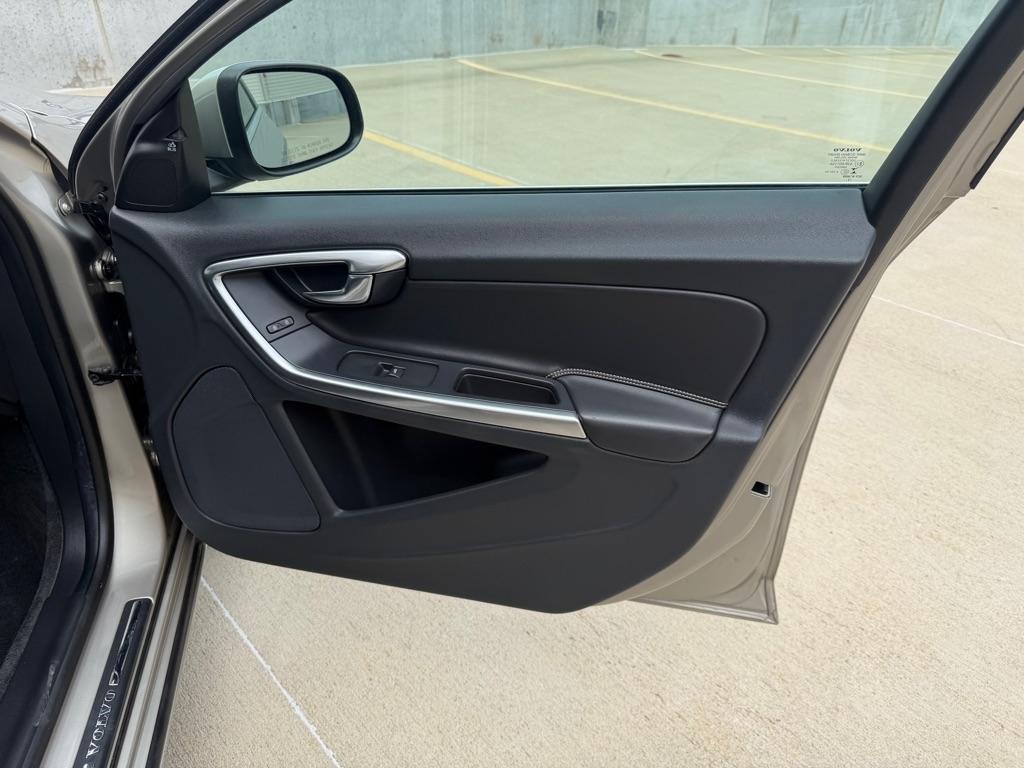 Volvo S60 2.0 Platinum 2015