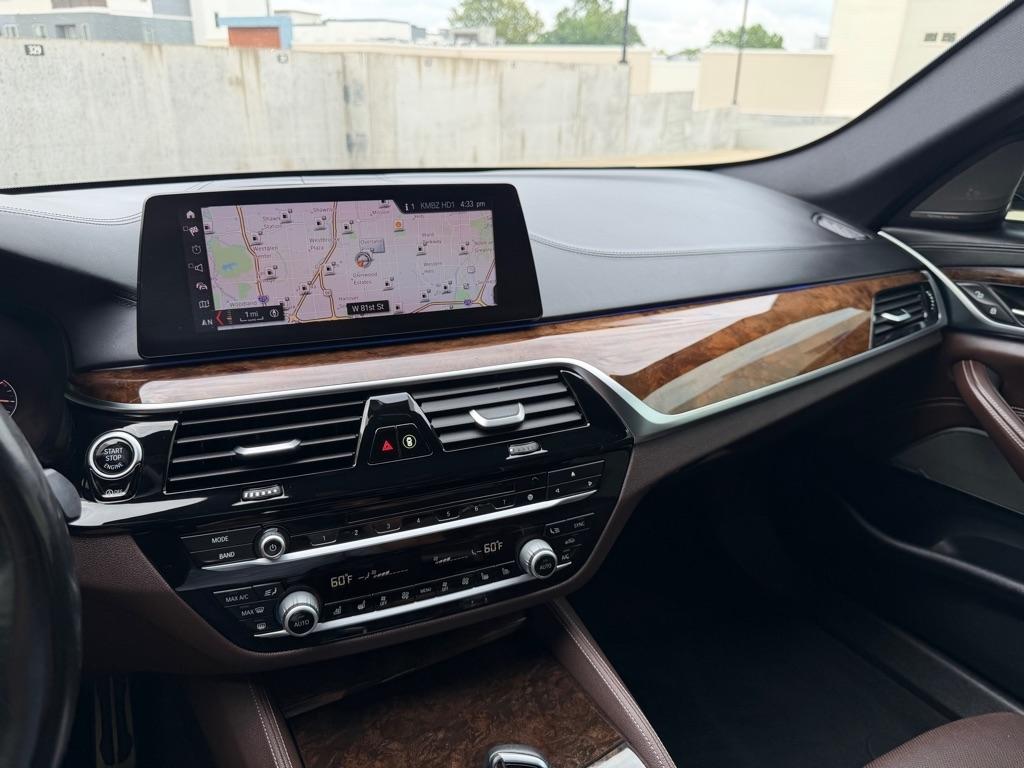 BMW 5-Series M550i xDrive 2019