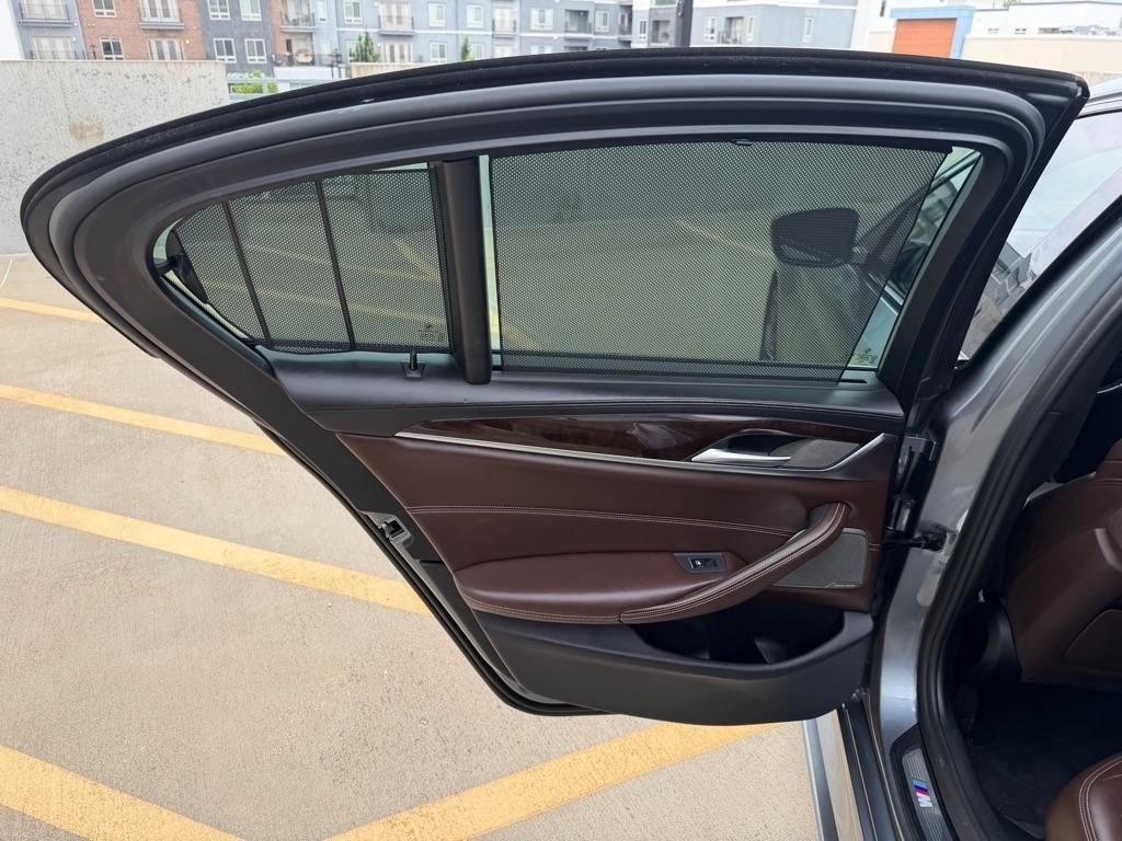 BMW 5-Series M550i xDrive 2019
