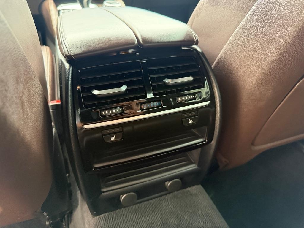 BMW 5-Series M550i xDrive 2019