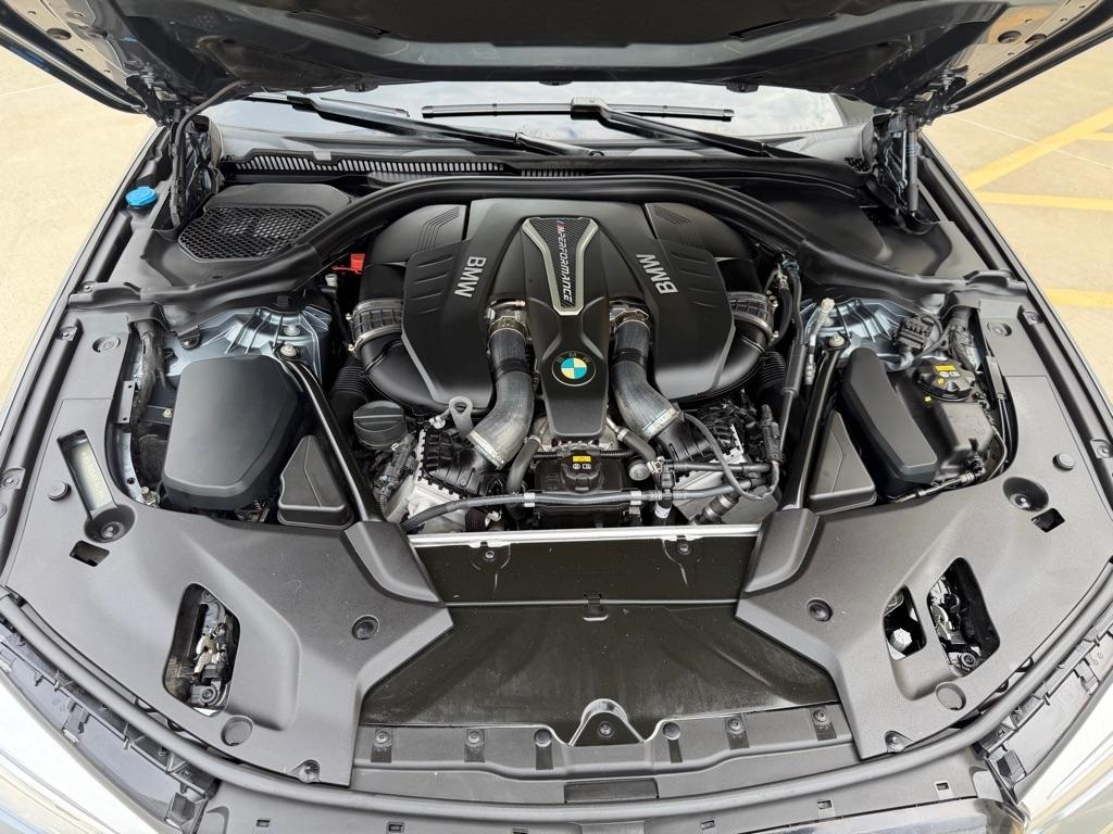 BMW 5-Series M550i xDrive 2019