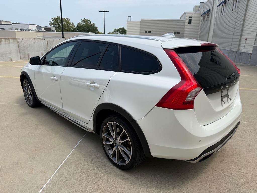 Volvo V60 Cross Country T5 2016