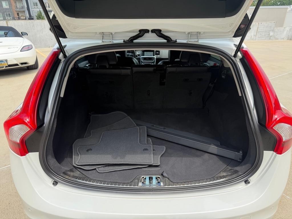 Volvo V60 Cross Country T5 2016