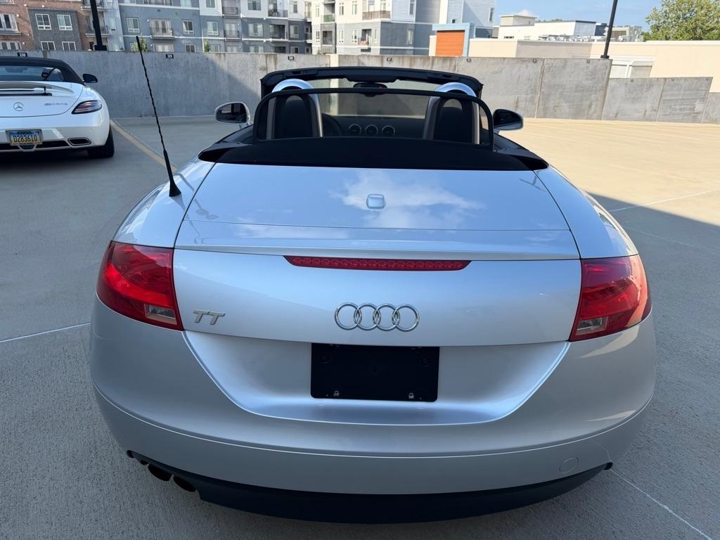 Audi TT 2.0 T Roadster with S tronic 2008