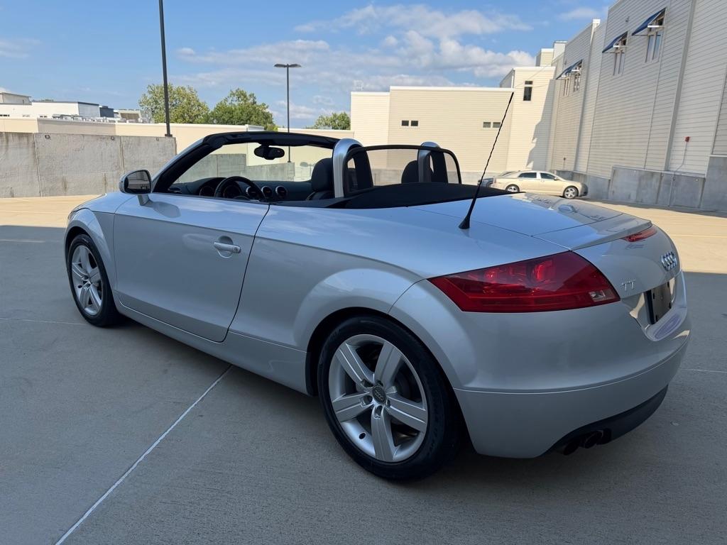Audi TT 2.0 T Roadster with S tronic 2008