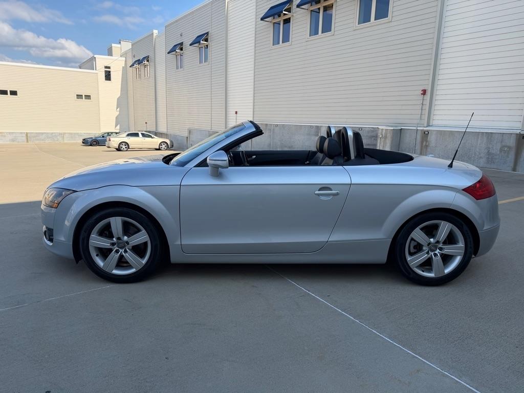 Audi TT 2.0 T Roadster with S tronic 2008