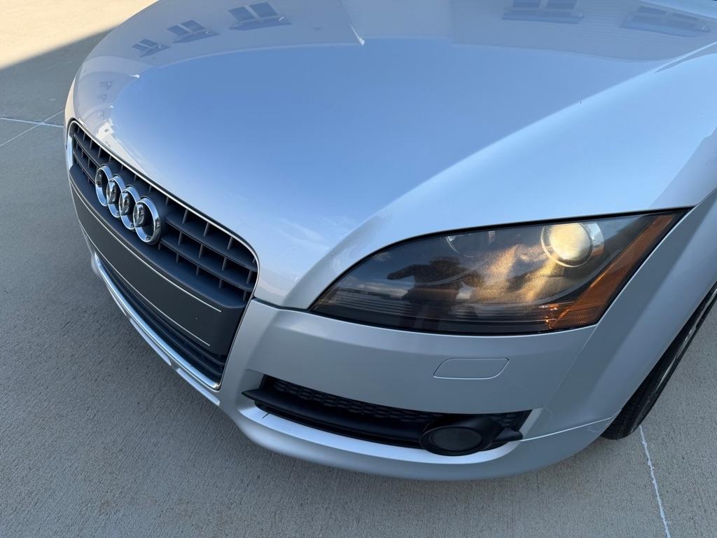 Audi TT 2.0 T Roadster with S tronic 2008