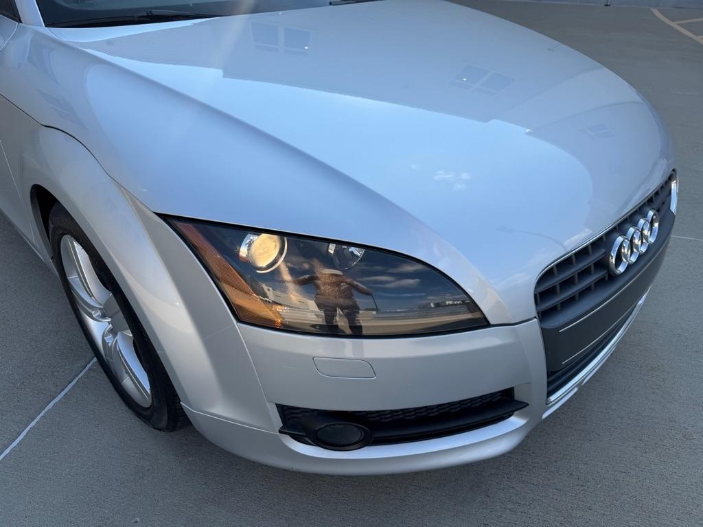 Audi TT 2.0 T Roadster with S tronic 2008
