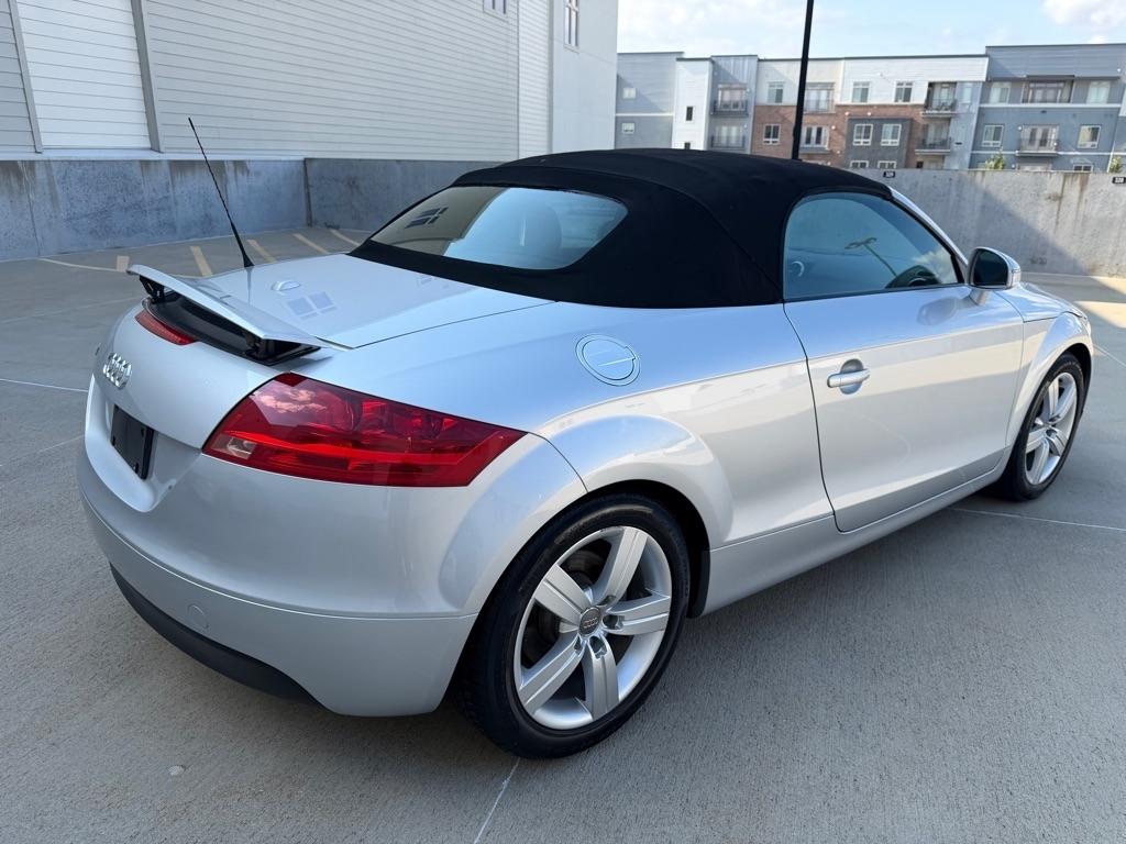 Audi TT 2.0 T Roadster with S tronic 2008