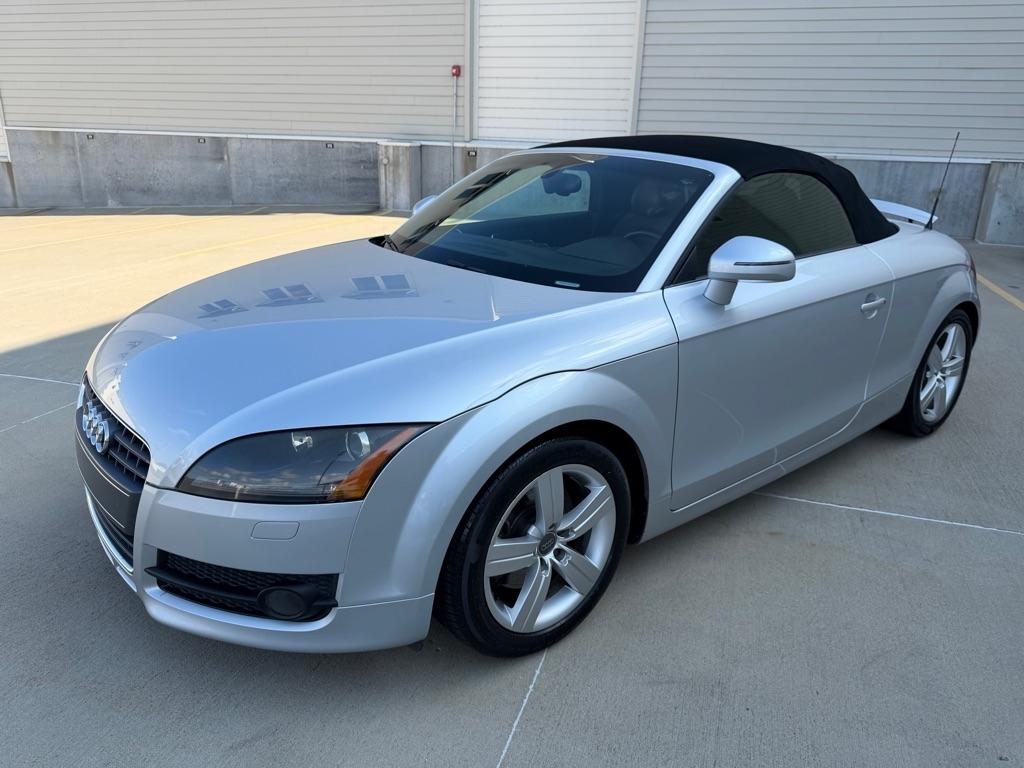 Audi TT 2.0 T Roadster with S tronic 2008