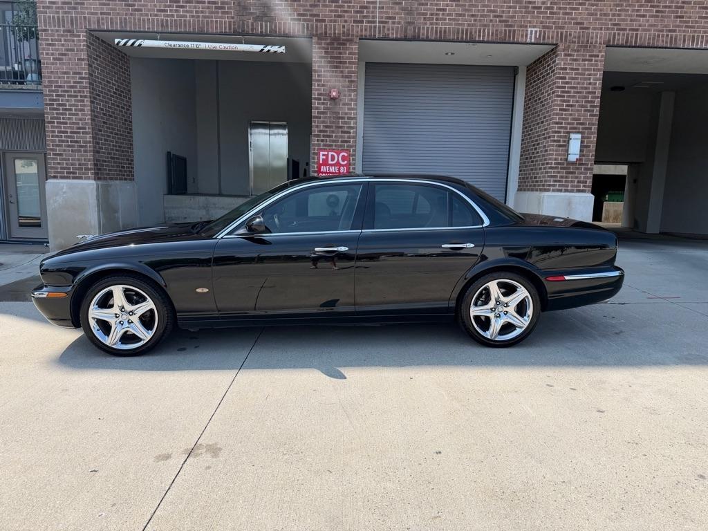 Jaguar XJ-Series XJ8 2006