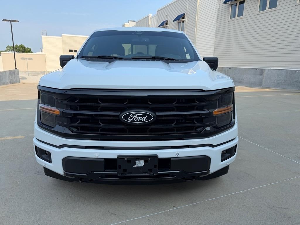 Ford F-150 XLT SuperCrew 4WD 2024