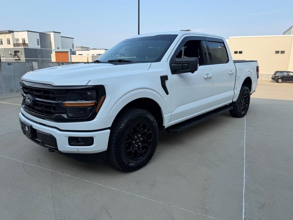 Ford F-150 XLT SuperCrew 4WD 2024