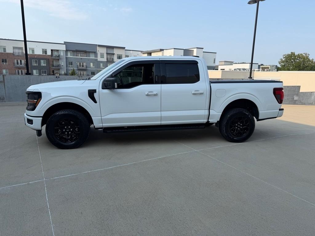 Ford F-150 XLT SuperCrew 4WD 2024