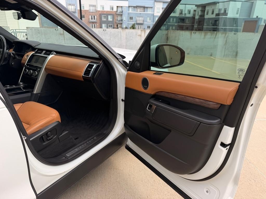 Land Rover Discovery HSE Luxury 2019