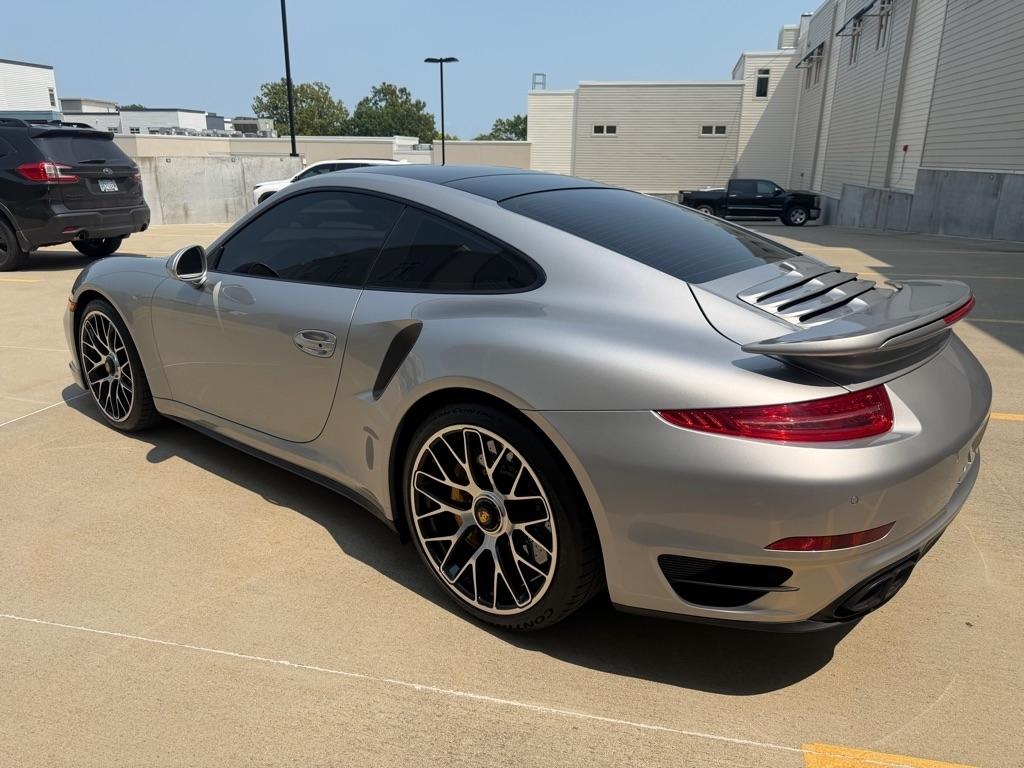 Porsche 911 Turbo S Coupe 2015