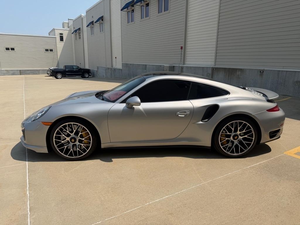 Porsche 911 Turbo S Coupe 2015