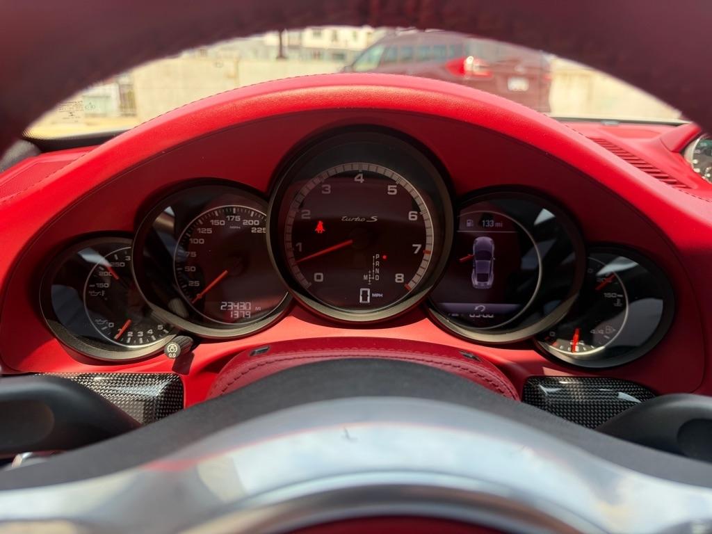 Porsche 911 Turbo S Coupe 2015