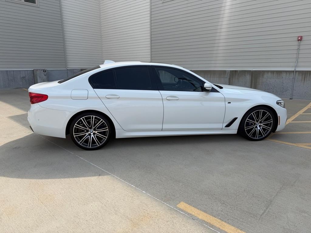 BMW 5-Series 540i xDrive 2019