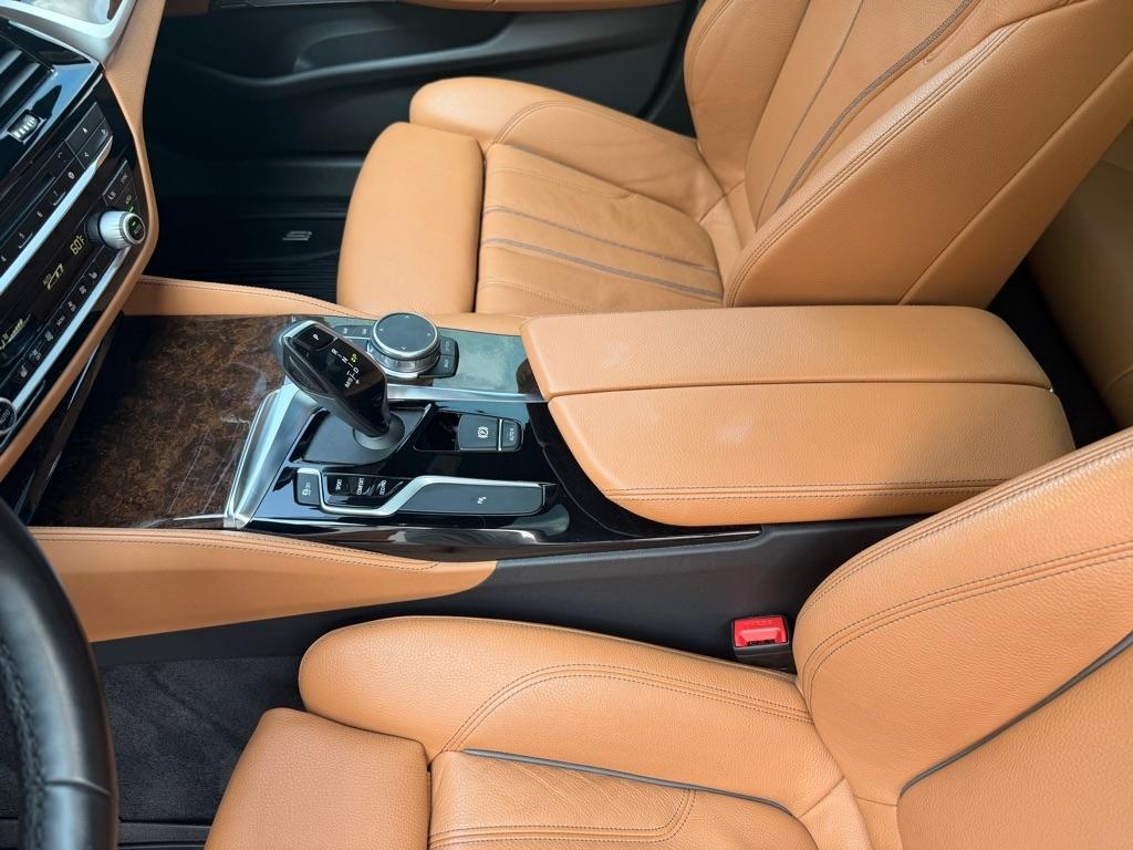 BMW 5-Series 540i xDrive 2019