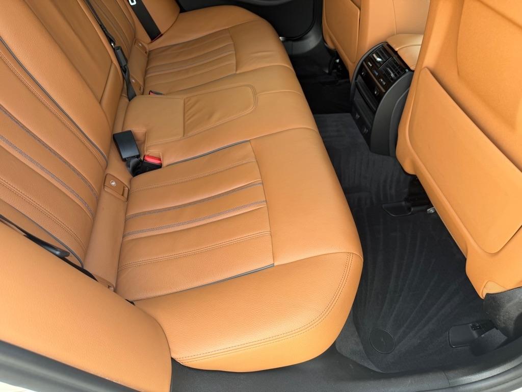 BMW 5-Series 540i xDrive 2019