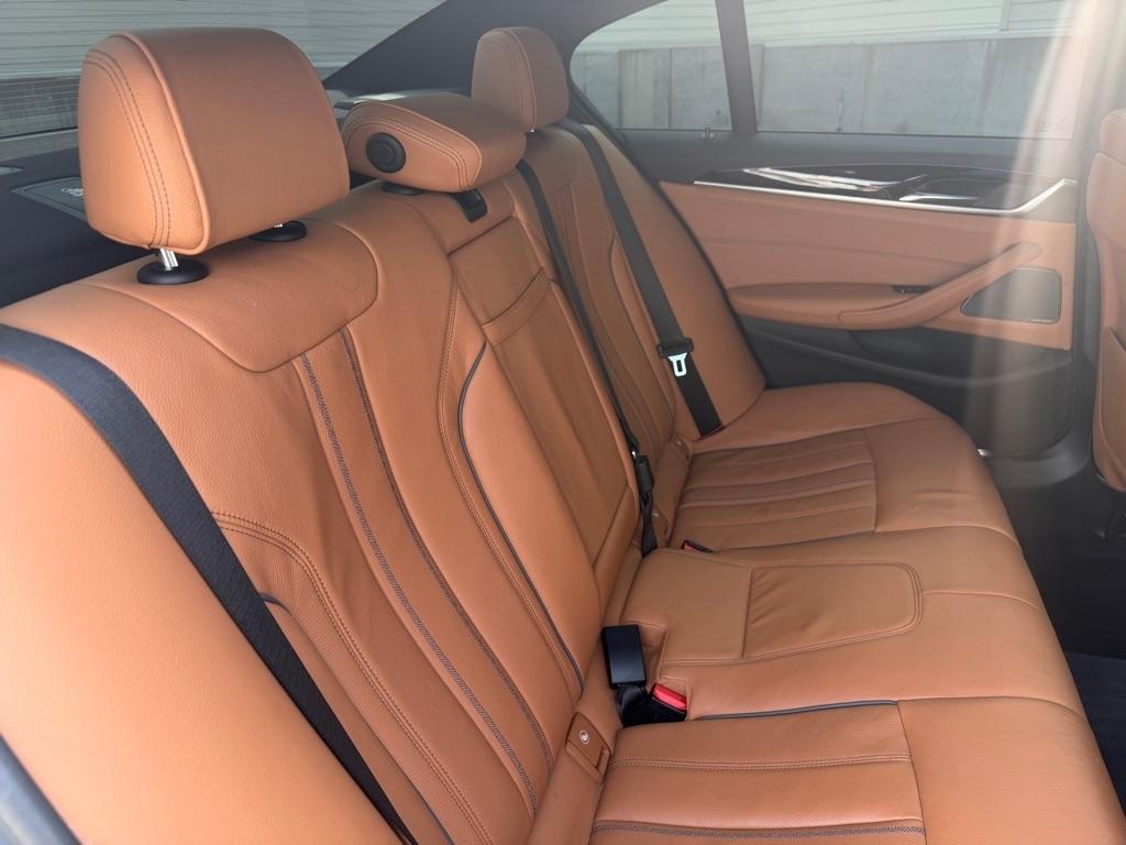 BMW 5-Series 540i xDrive 2019