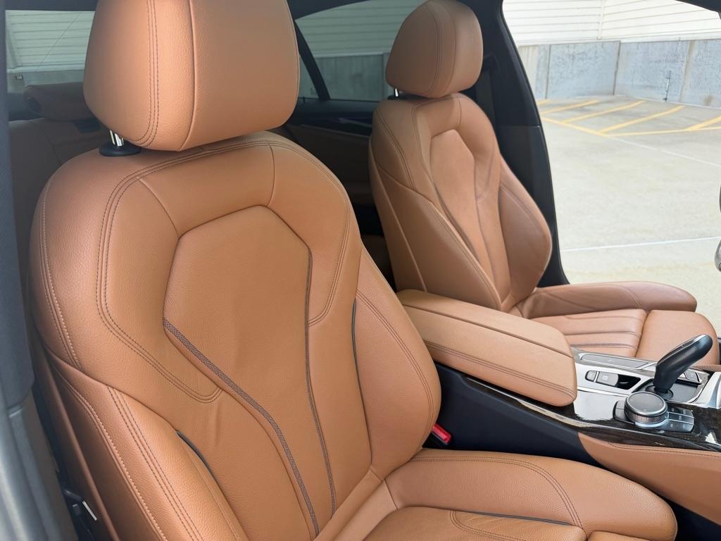 BMW 5-Series 540i xDrive 2019
