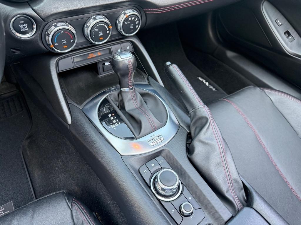 Mazda MX-5 Miata Grand Touring 6AT 2016