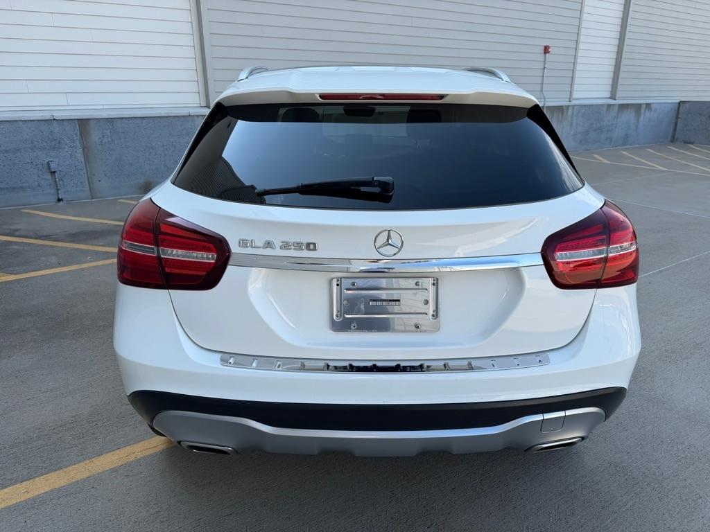 Mercedes-Benz GLA-Class GLA250 2018