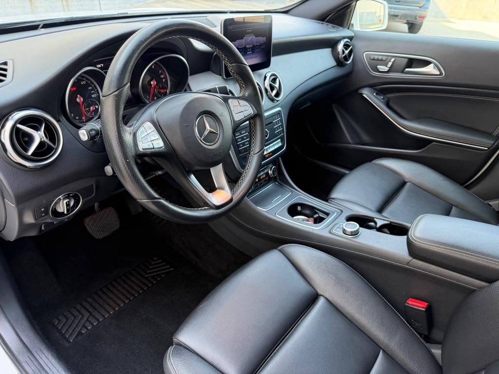 Mercedes-Benz GLA-Class GLA250 2018