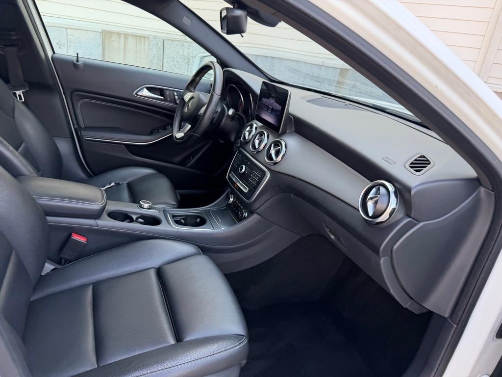 Mercedes-Benz GLA-Class GLA250 2018