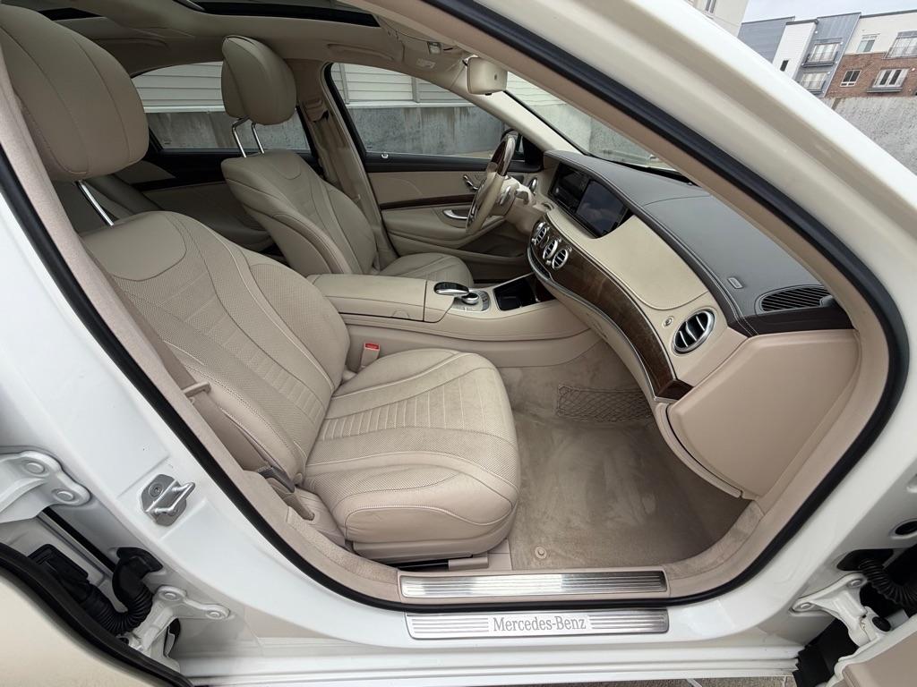 Mercedes-Benz S-Class S550 4MATIC 2017