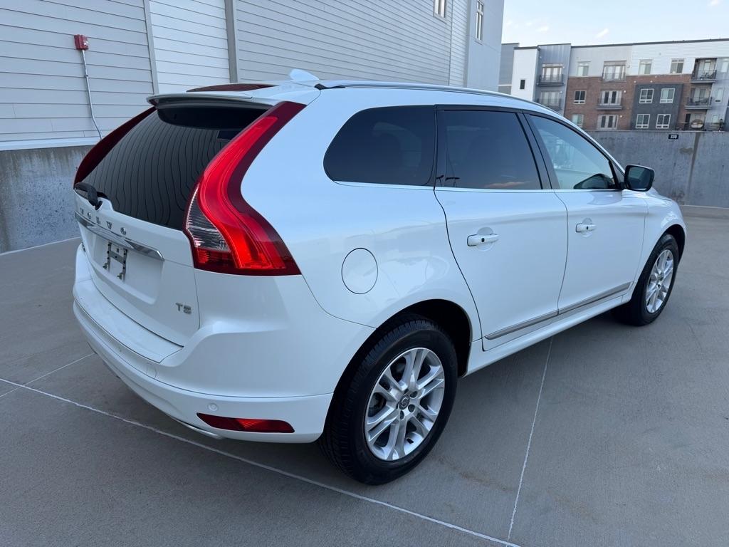 Volvo XC60 T5 Drive-E Premier FWD 2016