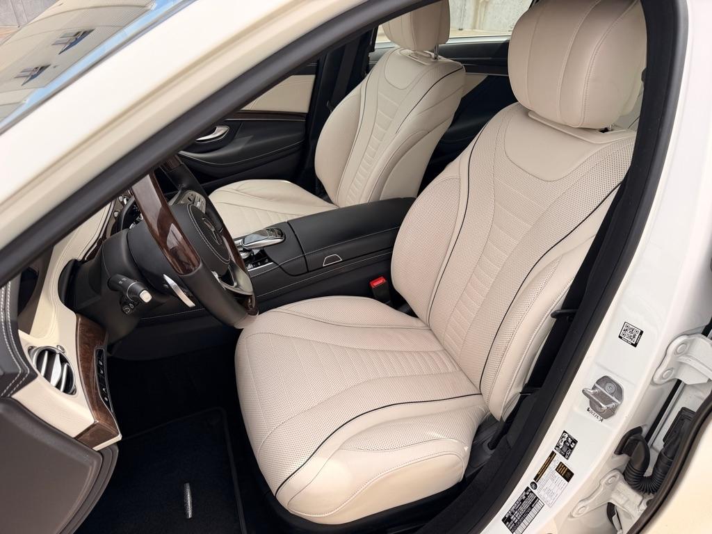 Mercedes-Benz S-Class S560 4MATIC 2019