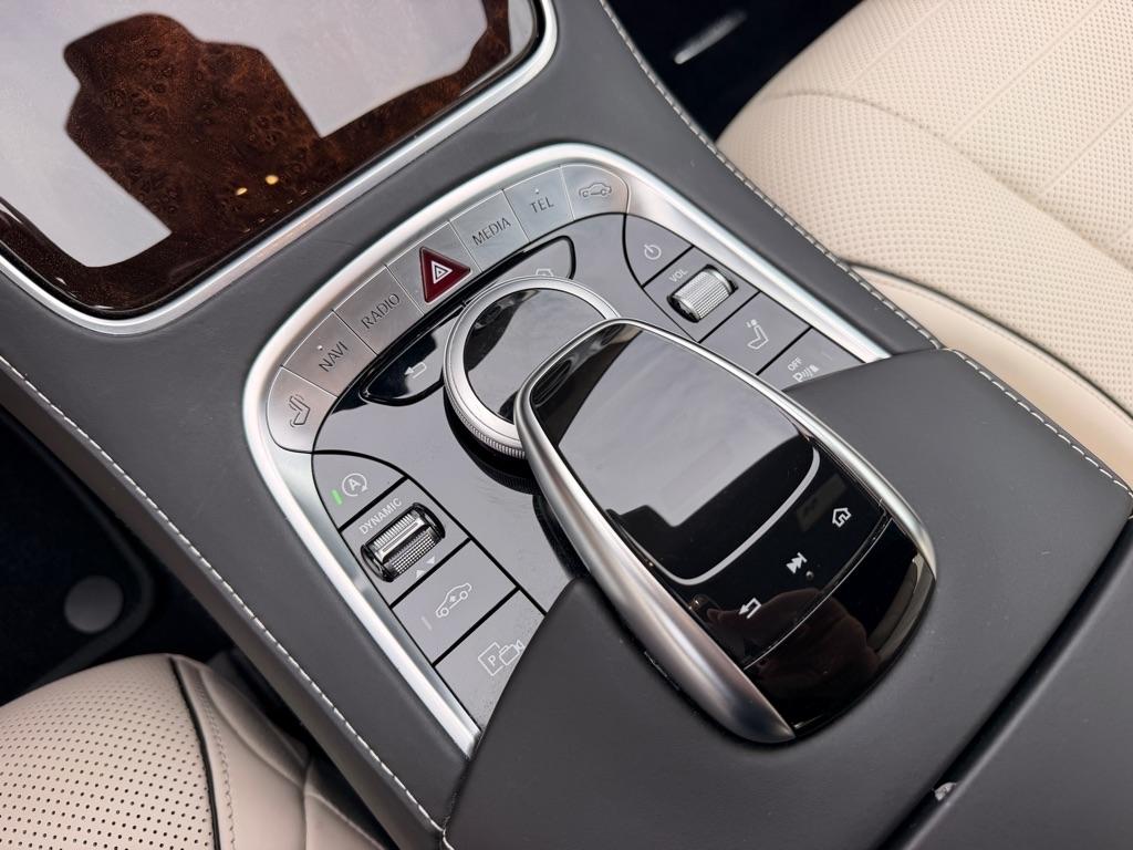 Mercedes-Benz S-Class S560 4MATIC 2019