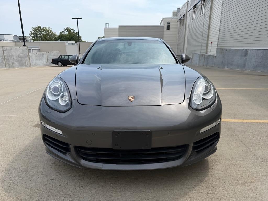 Porsche Panamera 4 2016