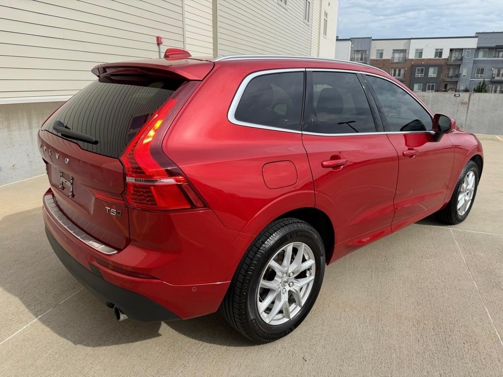 Volvo XC60 T5 Momentum AWD 2018