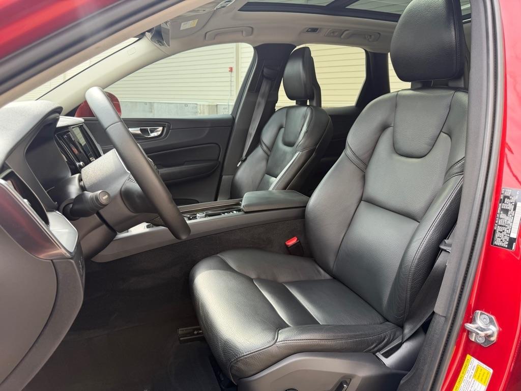 Volvo XC60 T5 Momentum AWD 2018
