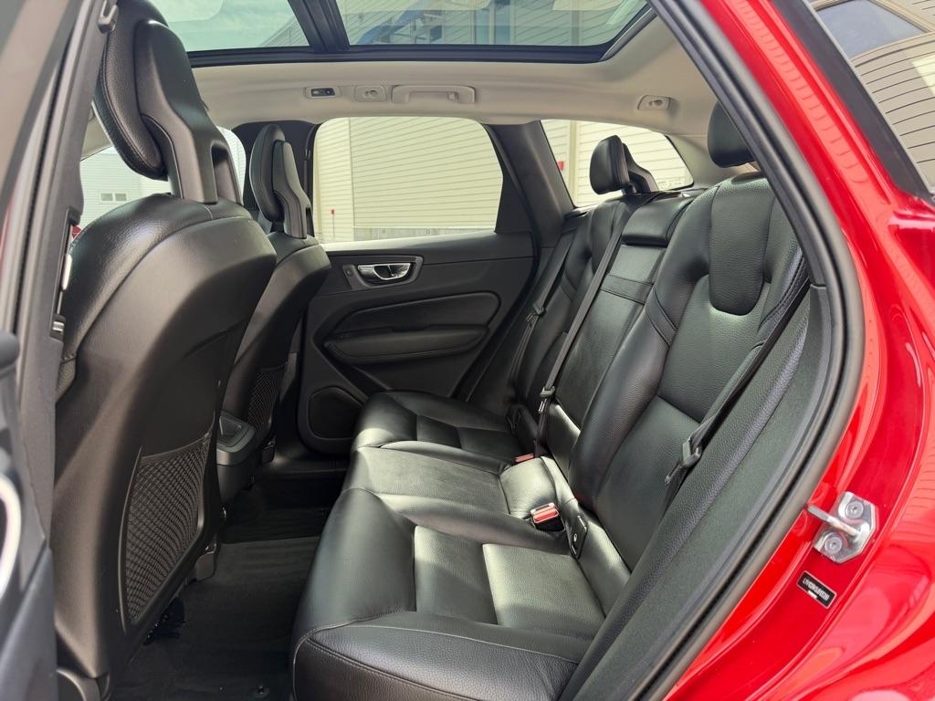 Volvo XC60 T5 Momentum AWD 2018
